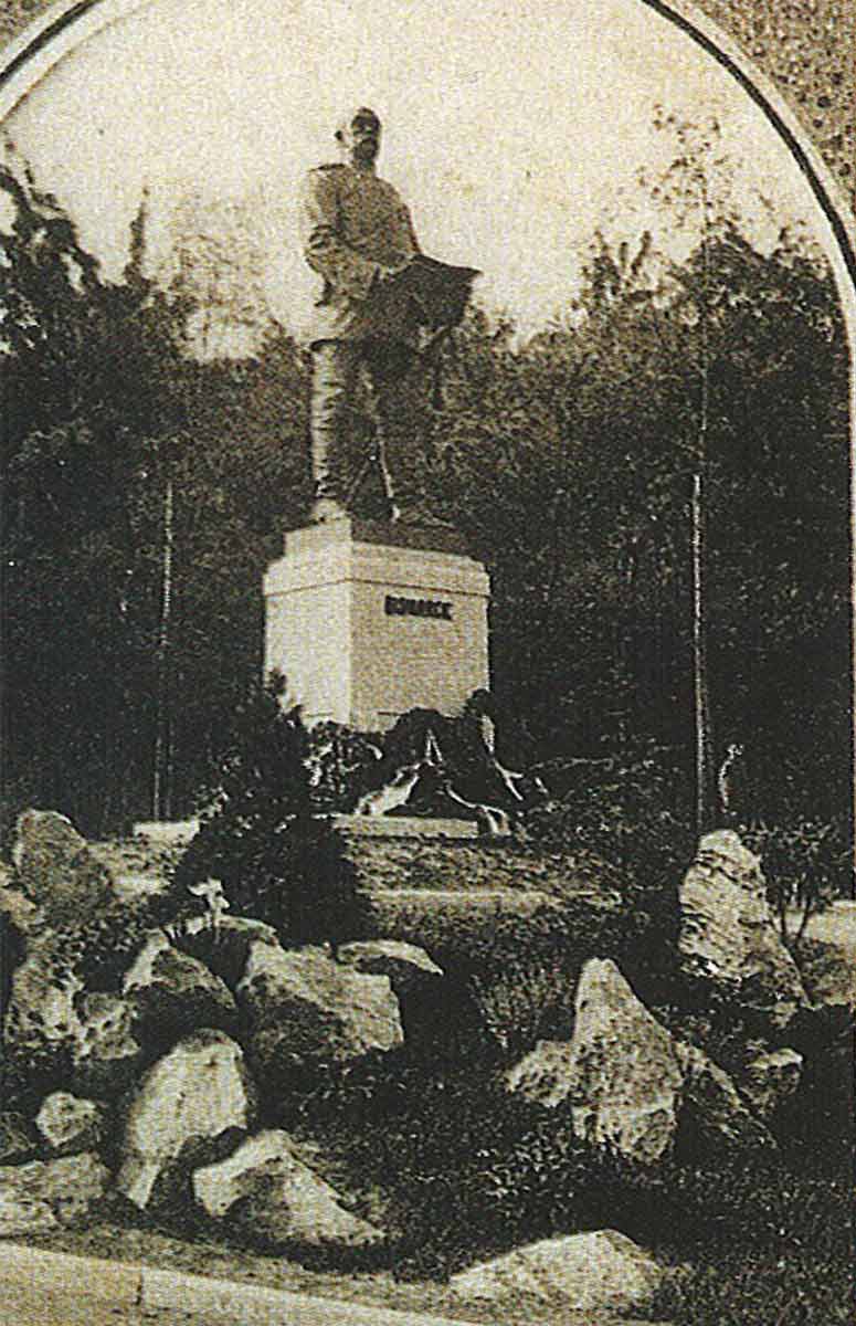 Bismarck Denkmal in Nossen, Teil einer Postkarte um 1906